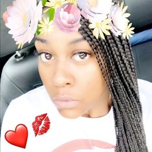 Meet your Posher, Khadijah